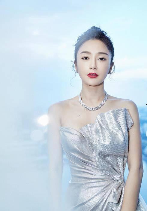 明星爆料秦岚是哪一期视频,揭秘明星背后的故事